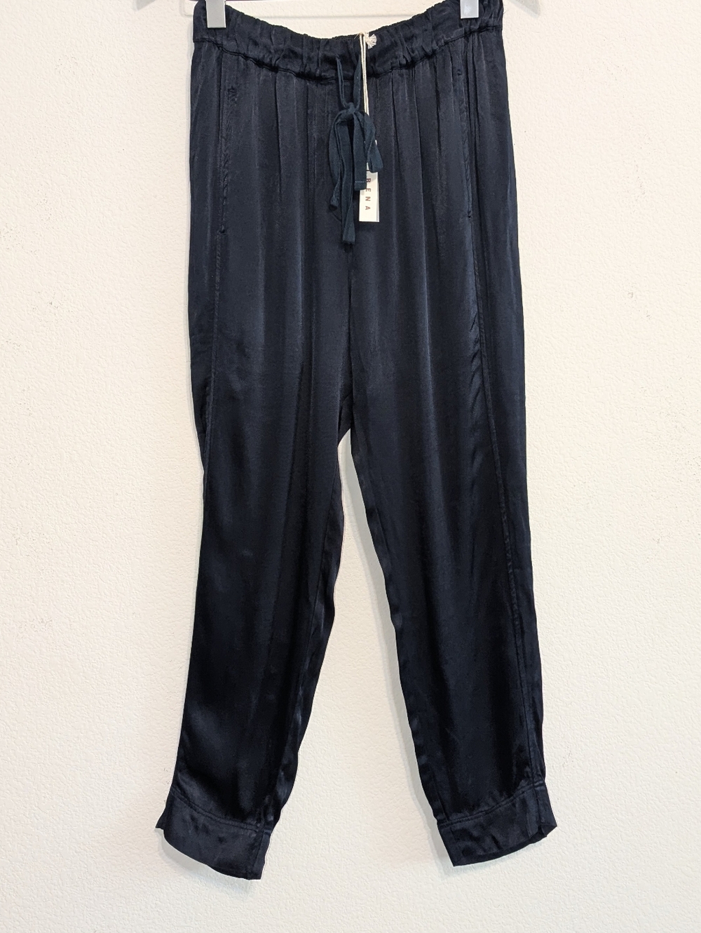 XIRENA Satin Straight Lounge Pants Trousers  Almost Midnight Women's Small NWT